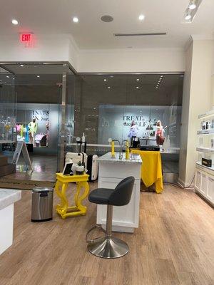 Vegas Blow Dry Bar