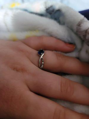 Missing jems on each side.