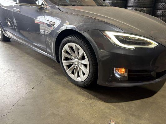 Tesla tires
