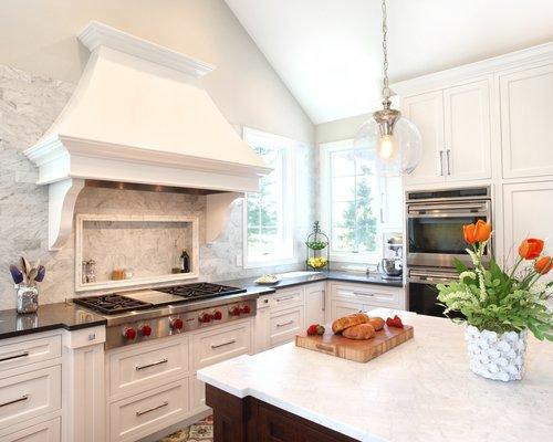 Hawks Hollow Builders