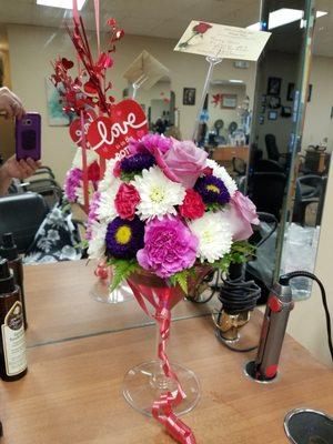 Batt's Florist & Sweets