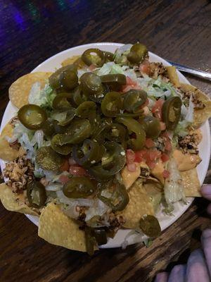 Nachos a Grande extra jalapeño.