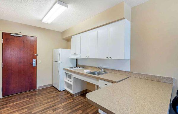 Extended Stay America Select Suites - Chicago - Rolling Meadows