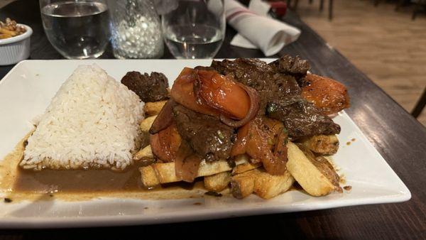 Maura's Kitchen & Catering Venue