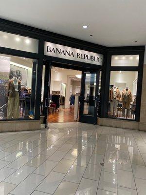 Banana Republic