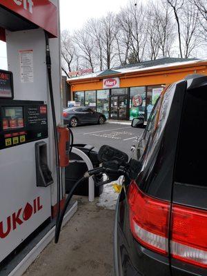 Lukoil Hatboro