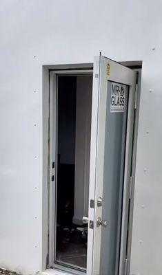 AM Windows and Sliding Doors