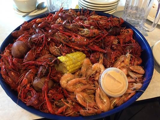 Unlimited crawfish and shrimp (seasonal)