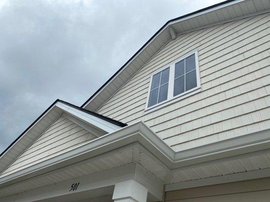 Saxon Roofing and Gutters