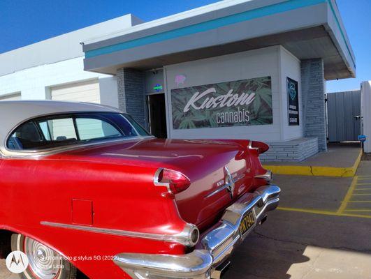 Kustom Cannabis