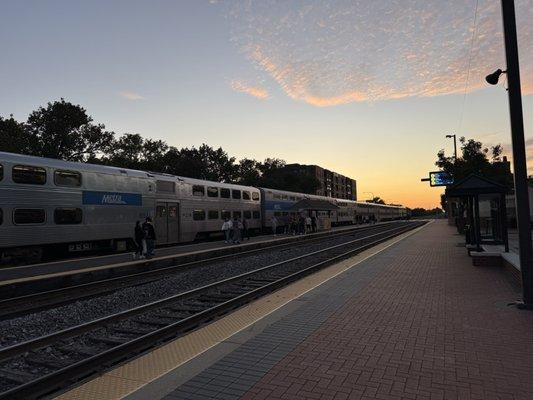 Metra Mt. Prospect Station