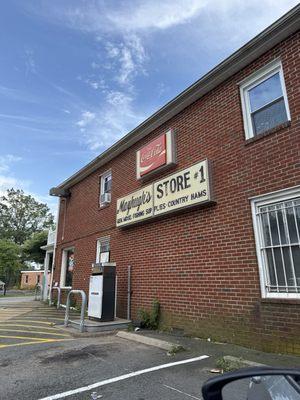 Mayhugh's Store