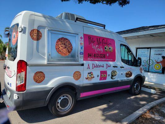 Bite Me Cookies - Vehicle Graphics custom design - Signs Bradenton 69744