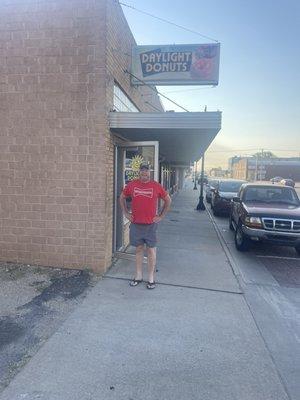 Daylight Donuts