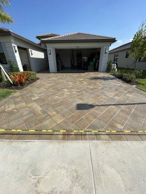 Colors and Surface Solutions