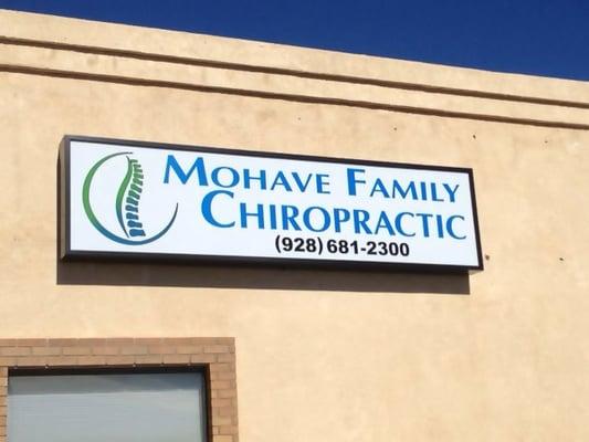 Chiropractor in Kingman, AZ with Dr. Francesco Sinopoli & Dr. MaKenzie Baker DC