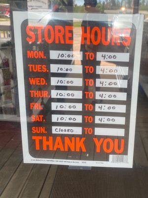 Store hours as of 06-18-22