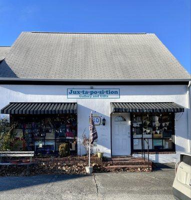 Outside / Exterior of shop - shares the building with Colonial Folk Art Studios (same owners) - just off Lafayette near Richmond Rd