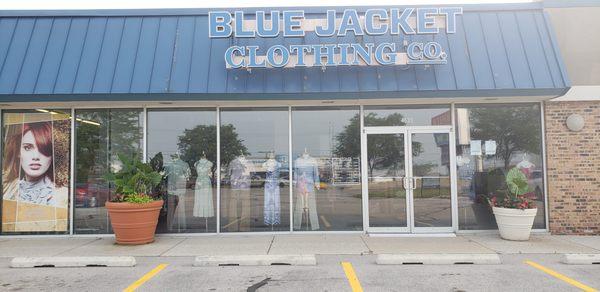 The new store façade on Lima Road!