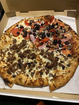 1/2 Vegetarian Pizza, 1/2 Beef & Mushroom Pizza