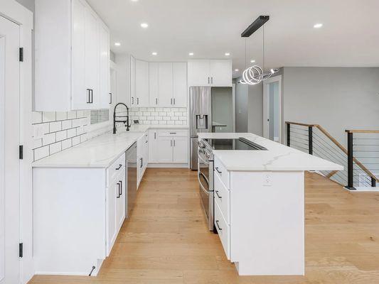 Pro Build & Handyman Services