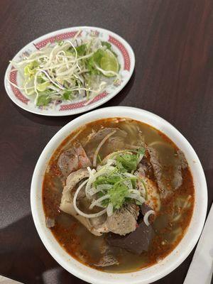Bun bo hue