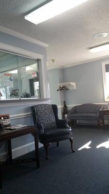 Waiting room for Pippin, Barrow, and Hamstead