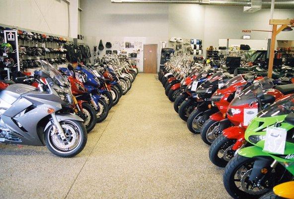 Great selection of Yamaha, Kawasaki, SSR new vehicles as well as used in all brands. Trade-ins and consignment sales welcome.