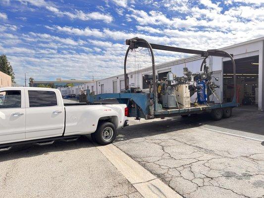 First Klass Machinery Moving