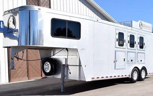 D Sutherland Horse Transportation