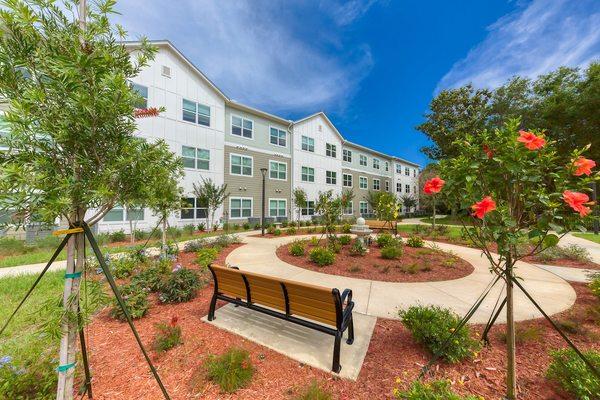 Lucas Creek Apartments