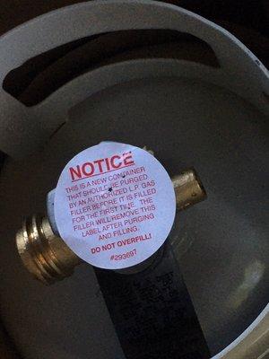 Sticker warning about first purging new propane tank.