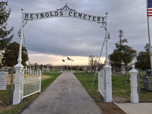 after another company back out we where lucky to have the honor to sandblast and paint gate and fence