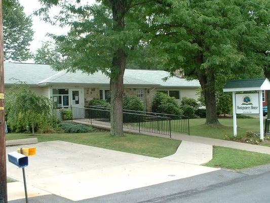 Montgomery House Library