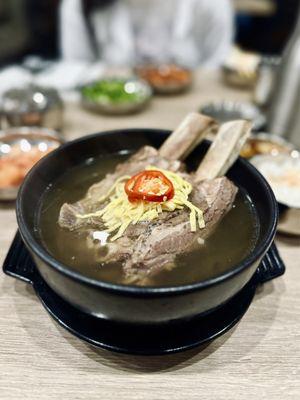 Soo Ja Seolleongtang