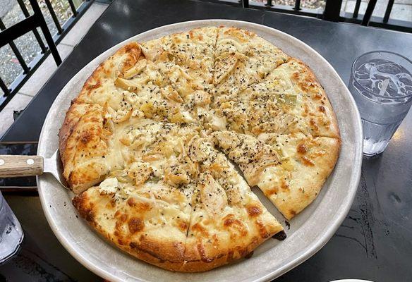 Sally O'Neal's Pizza Hotline