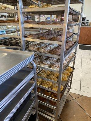 Pasteleria Y Panaderia El Guero