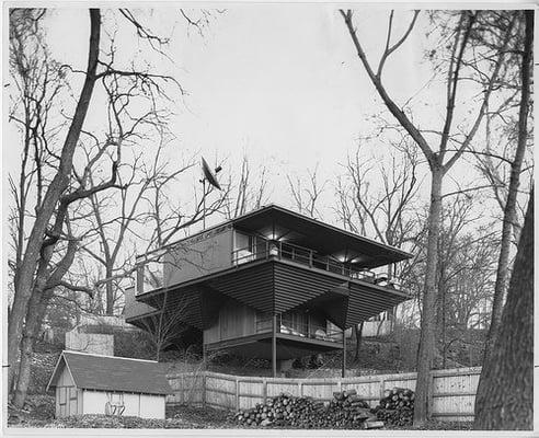 Yanda House - AKA Spaceship house