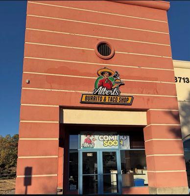 Alberts Burrito & Taco Shop