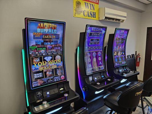 Fun, Lucky & Skills Games.
Come in, play, and win Cash.