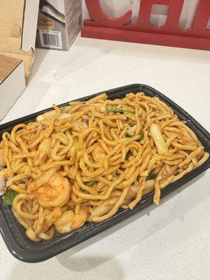 Shrimp Lo Mein