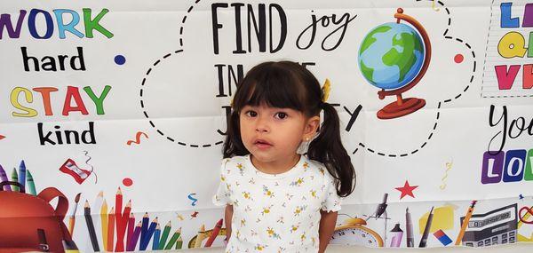 Intrapersonal learning
Children with strong intrapersonal intelligence are aware of their feelings, ideas, and goals