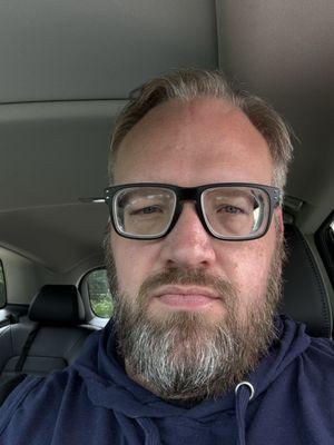 Lyndsay L Salon & Tanning Boutique