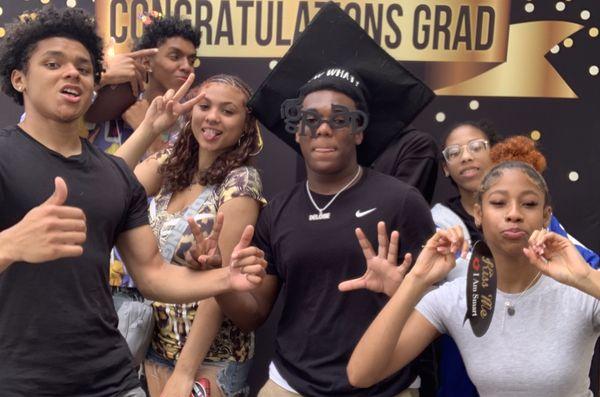 GRADUATION PARTY PHOTO BOOTH RENTAL IMAGES