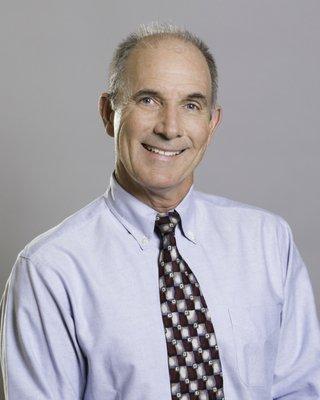 Curtis B Wagner, DPM