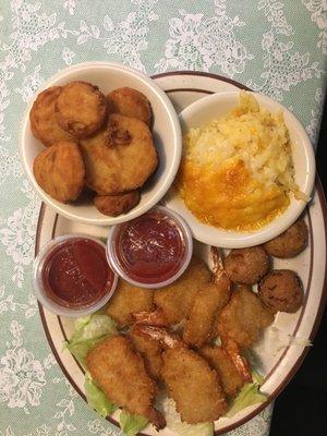 Fried shrimp dinner with two sides and dessert$8.99