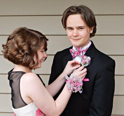 Our prom-goers love us!! We make it fun and simple!