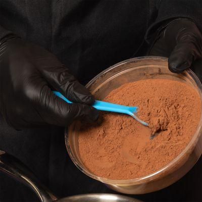Create a chocolate bar from raw chocolate ingredients on our guided chocolate factory tour, and learn and taste how chocolate is made.