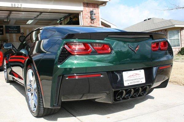 Corvette Stingray in for a stage 1 paint Correction and 2year ceramic paint coating.