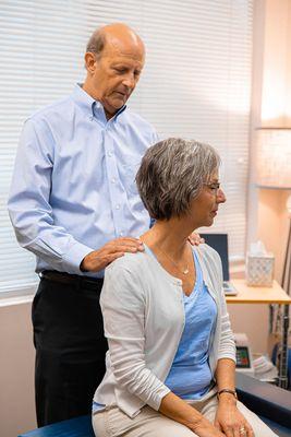 Suffering from neck or low back pain? Chiropractic care can help you recover and get back to the activities that you love.